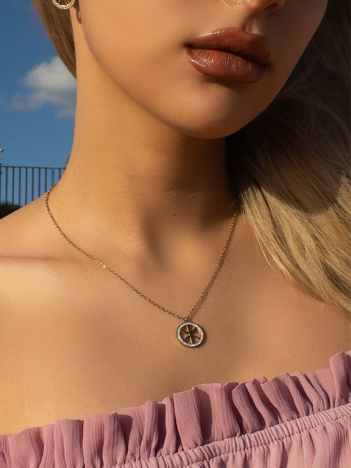 Collier Yaz encerclé à strass
