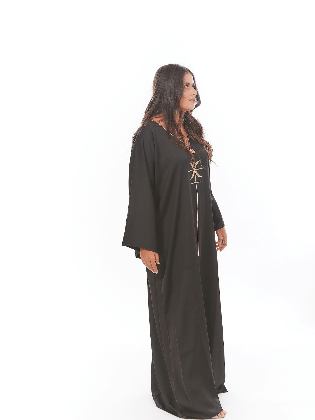 Robe d’hôtesse Mazigha à broderie berbère