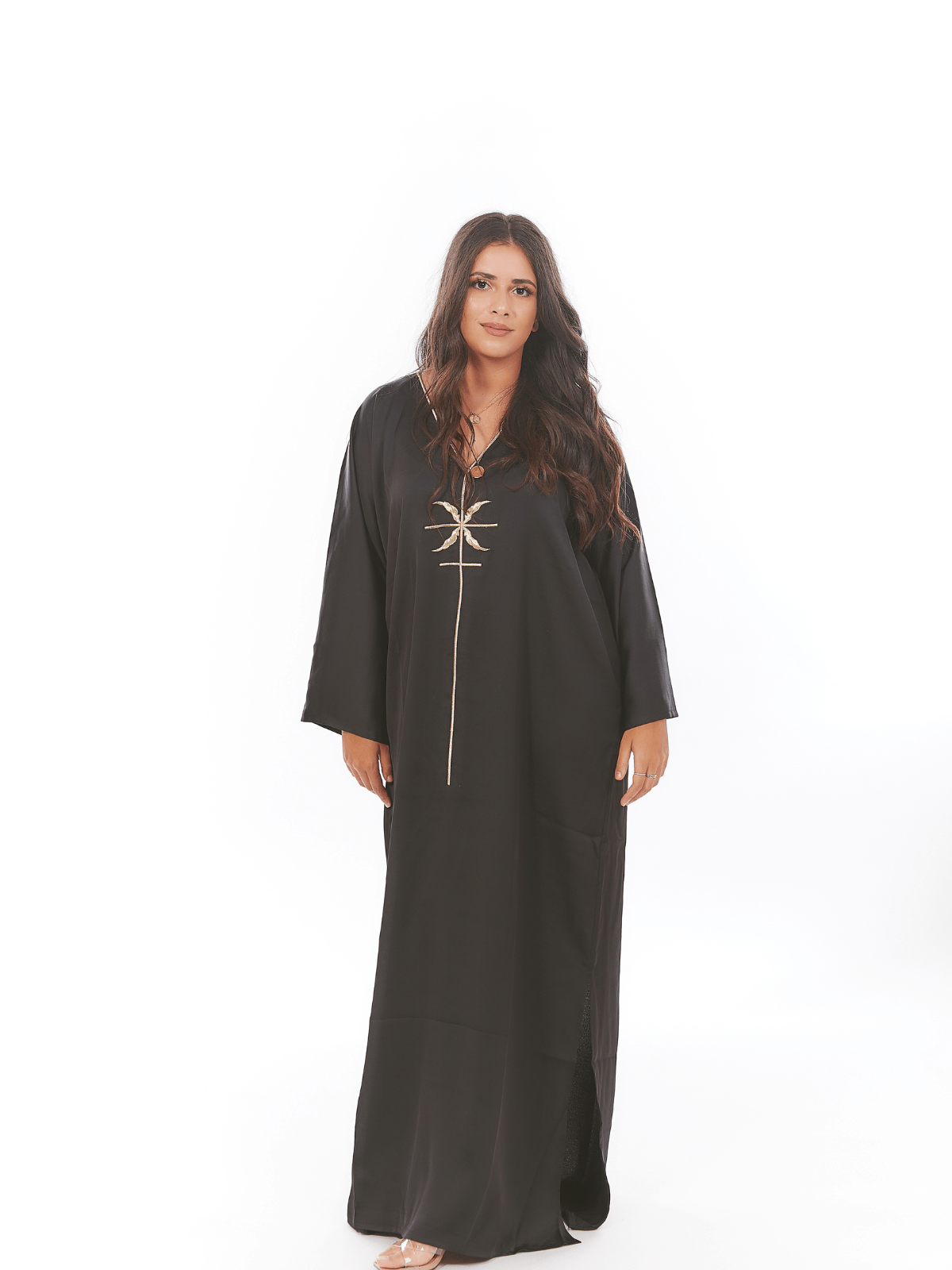 Robe d’hôtesse Mazigha à broderie berbère