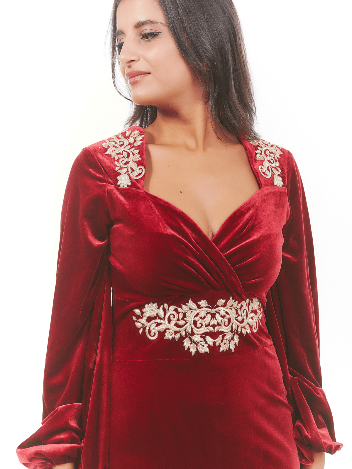 Robe portefeuille Nelya en velours brodé