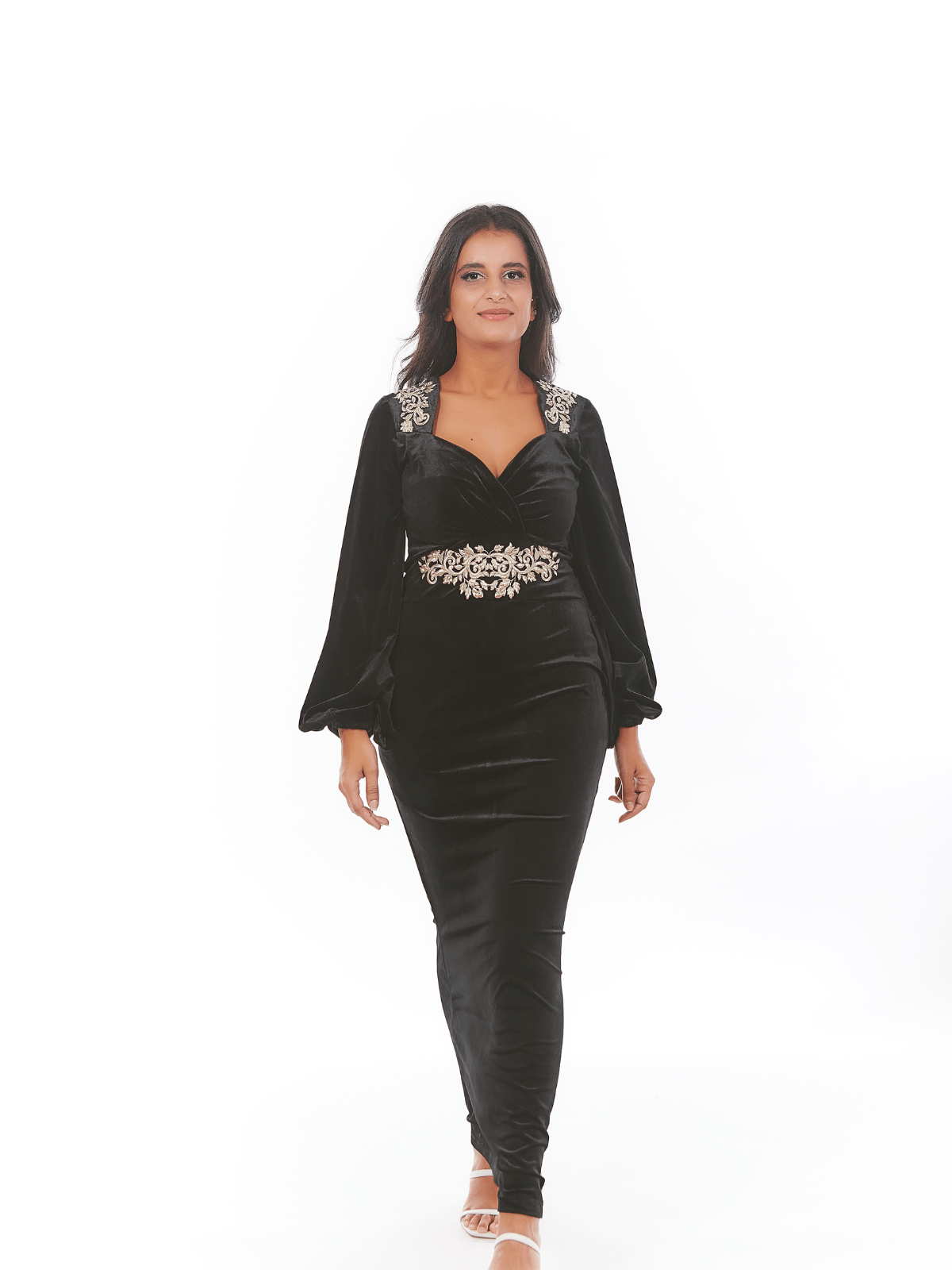 Robe portefeuille Nelya en velours brodé