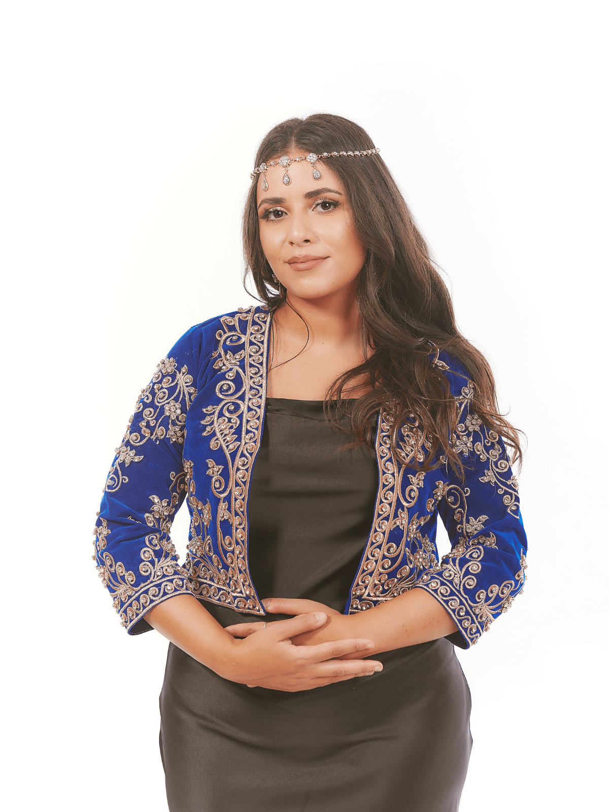 Veste de karakou brodée courte