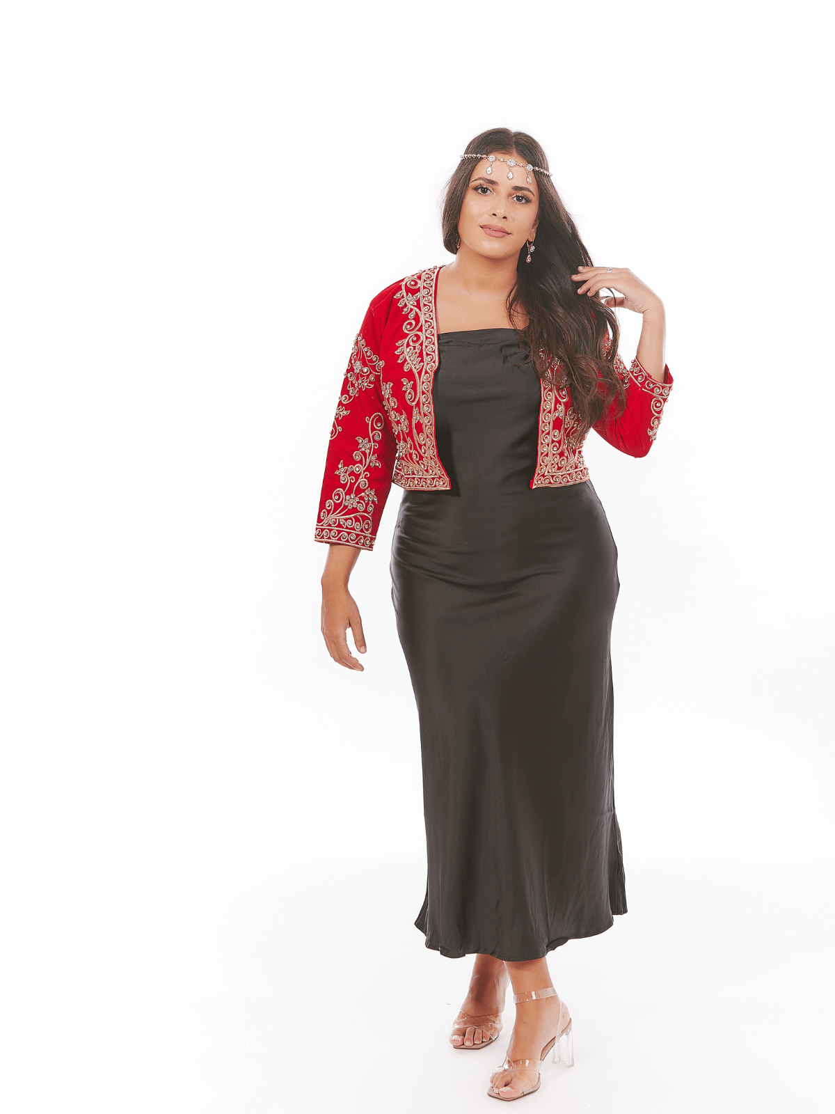 Veste de karakou brodée courte