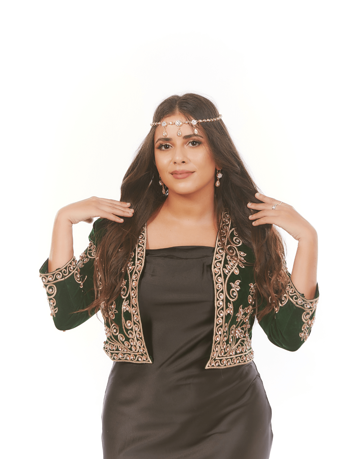 Veste de karakou brodée courte