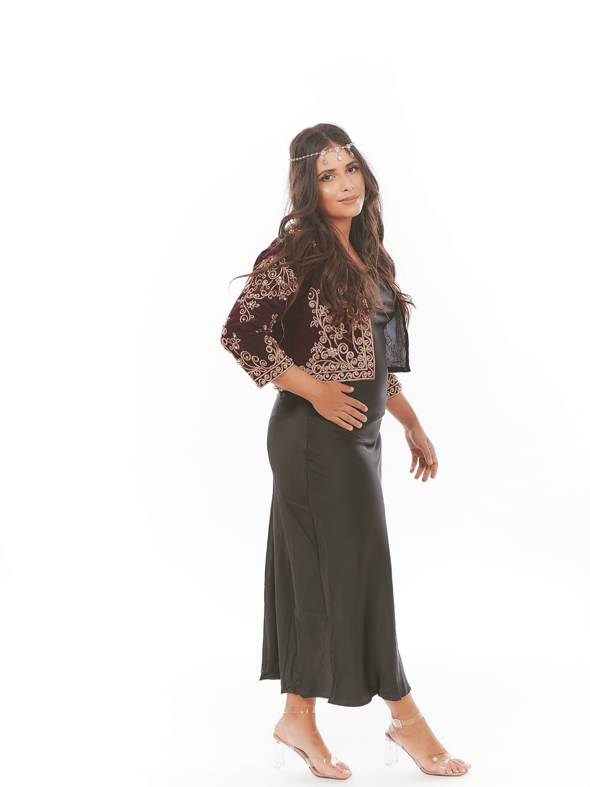 Veste de karakou brodée courte