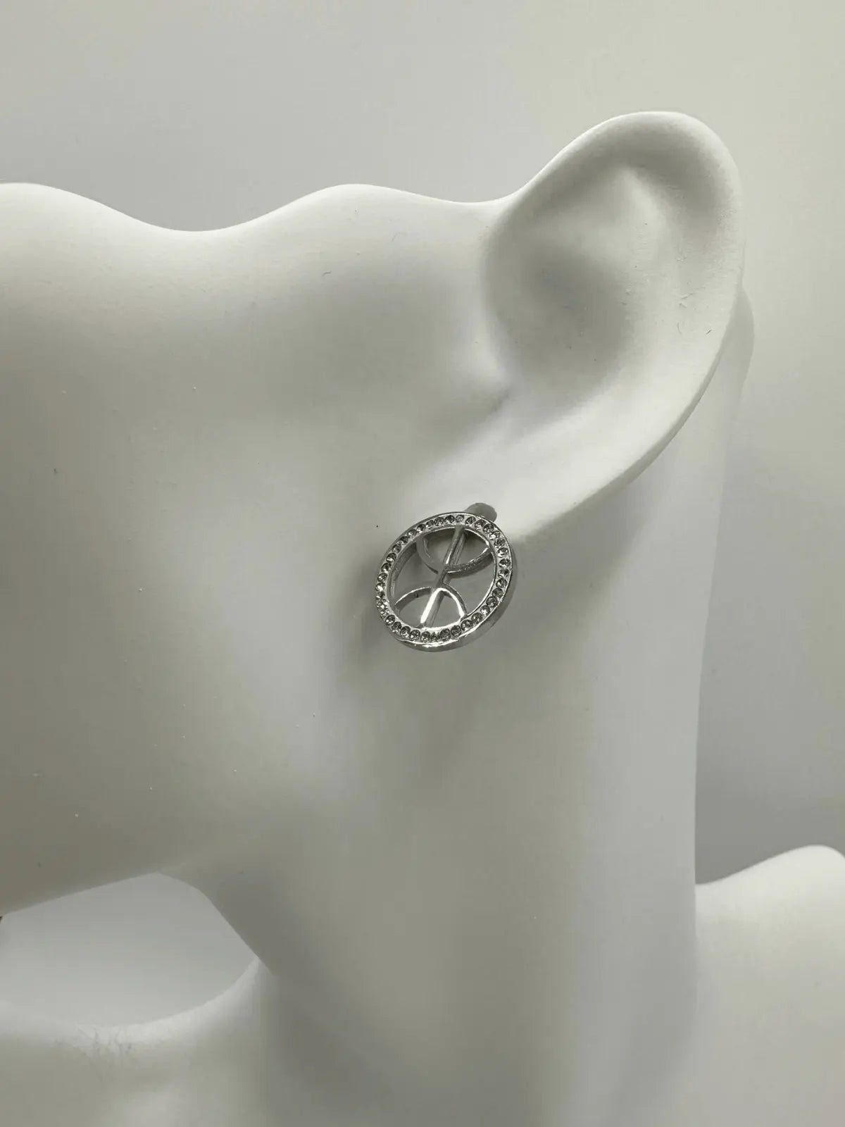 Boucles d’oreilles Yaz encerclé à strass