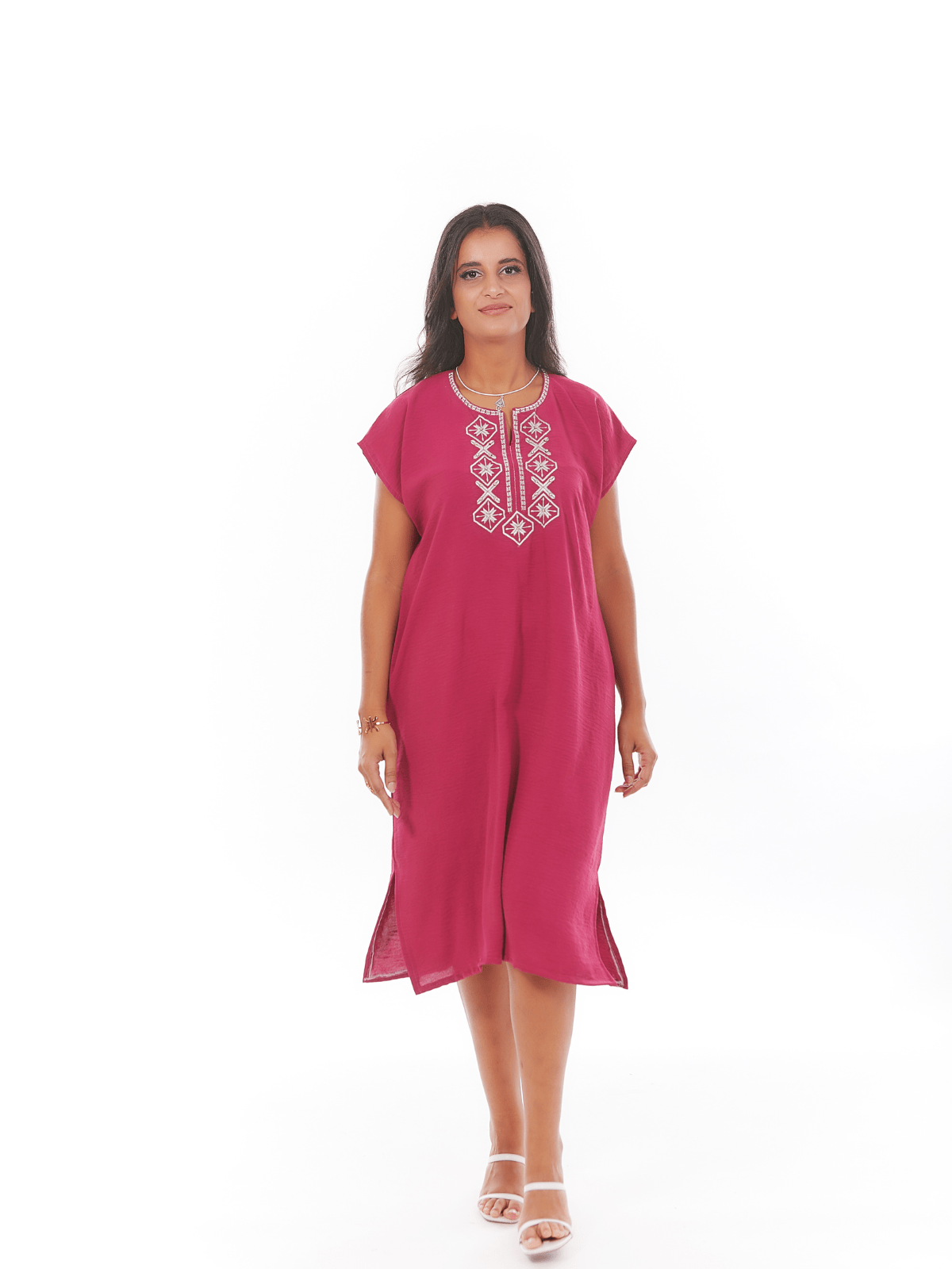 Robe d’hôtesse midi Tuda à broderie