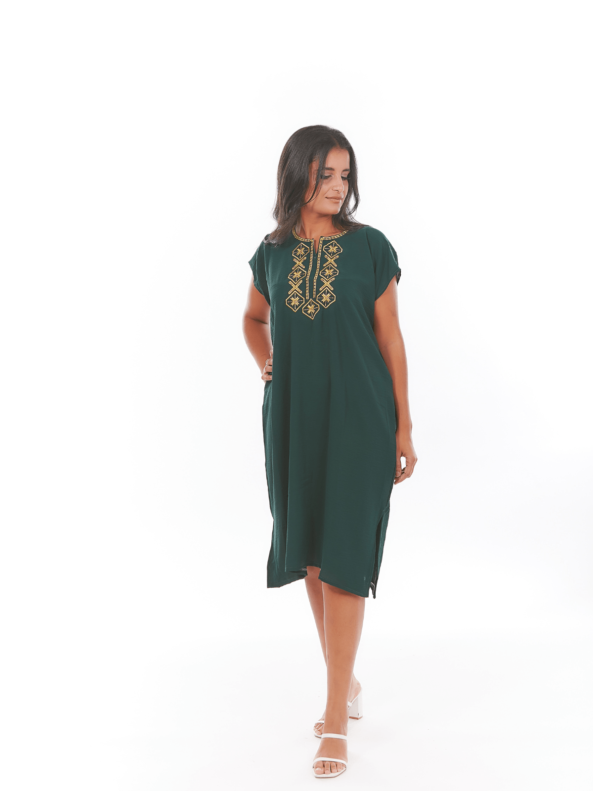 Robe d’hôtesse midi Tuda à broderie